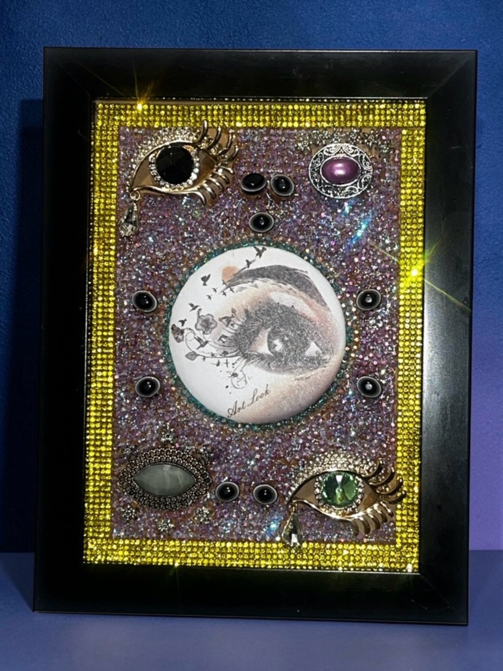 All Eyes On Me Hand Crafted Framed Eye Motif Mixed-Media Wall Art - Pink / Gold - Picture 4 of 9